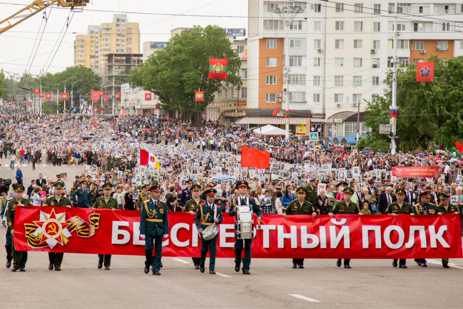 Приднестровье готовится к Бессмертному полку тысячи людей выйдут на улицы 9 мая