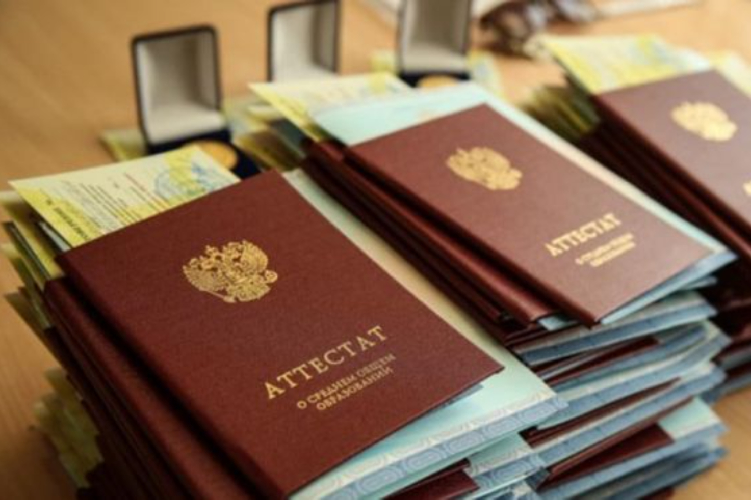 Российские аттестаты для выпускников Тираспольского суворовского училища 