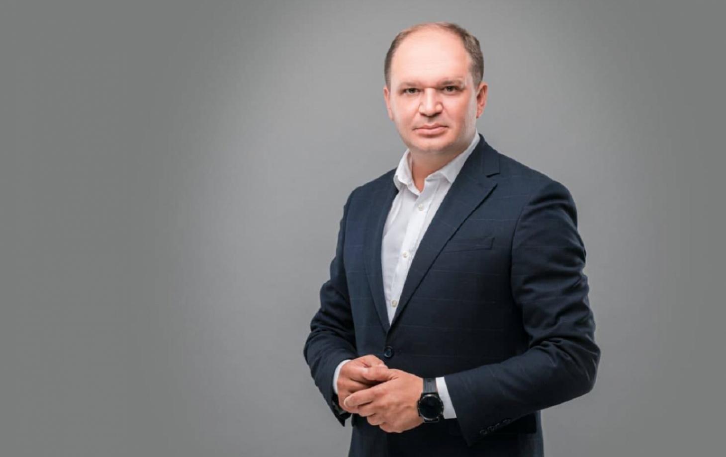 Чебан подписывает указ о новых заместителях мэра без одобрения совета